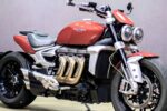 Nueva Triumph Rocket 3 R 2026: Moto Potente con Motor Gigante, Estilo Brutal y Rendimiento Imparable
