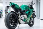 Ducati Panigale V4 Morada Personalizada: Superbike de Alto Rendimiento con Pintura Custom y Estilo Exclusivo